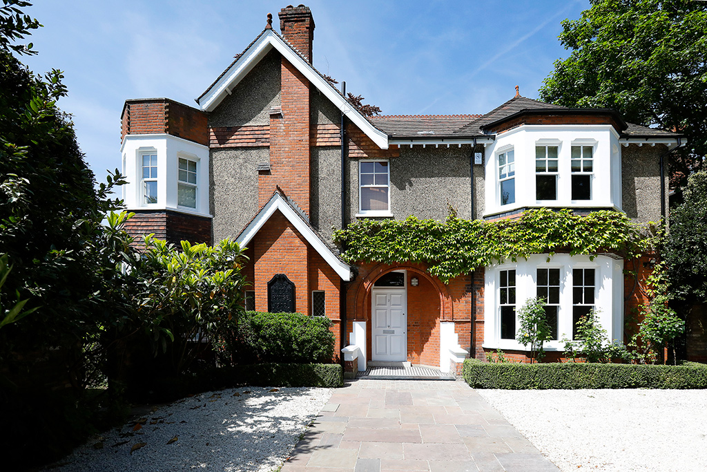 Lincoln House