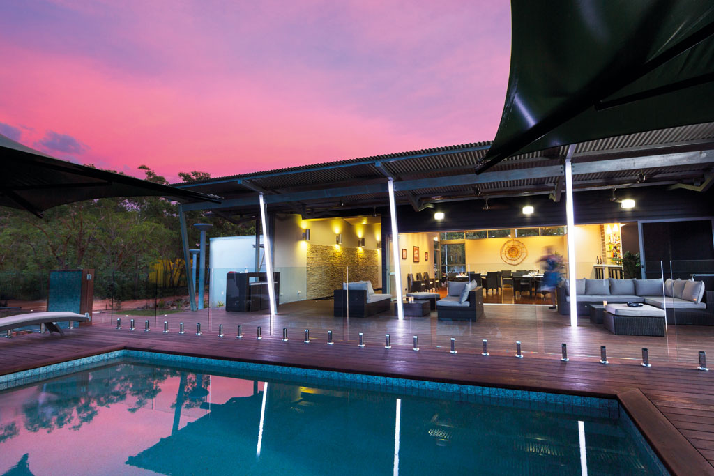 Cicada Lodge pool