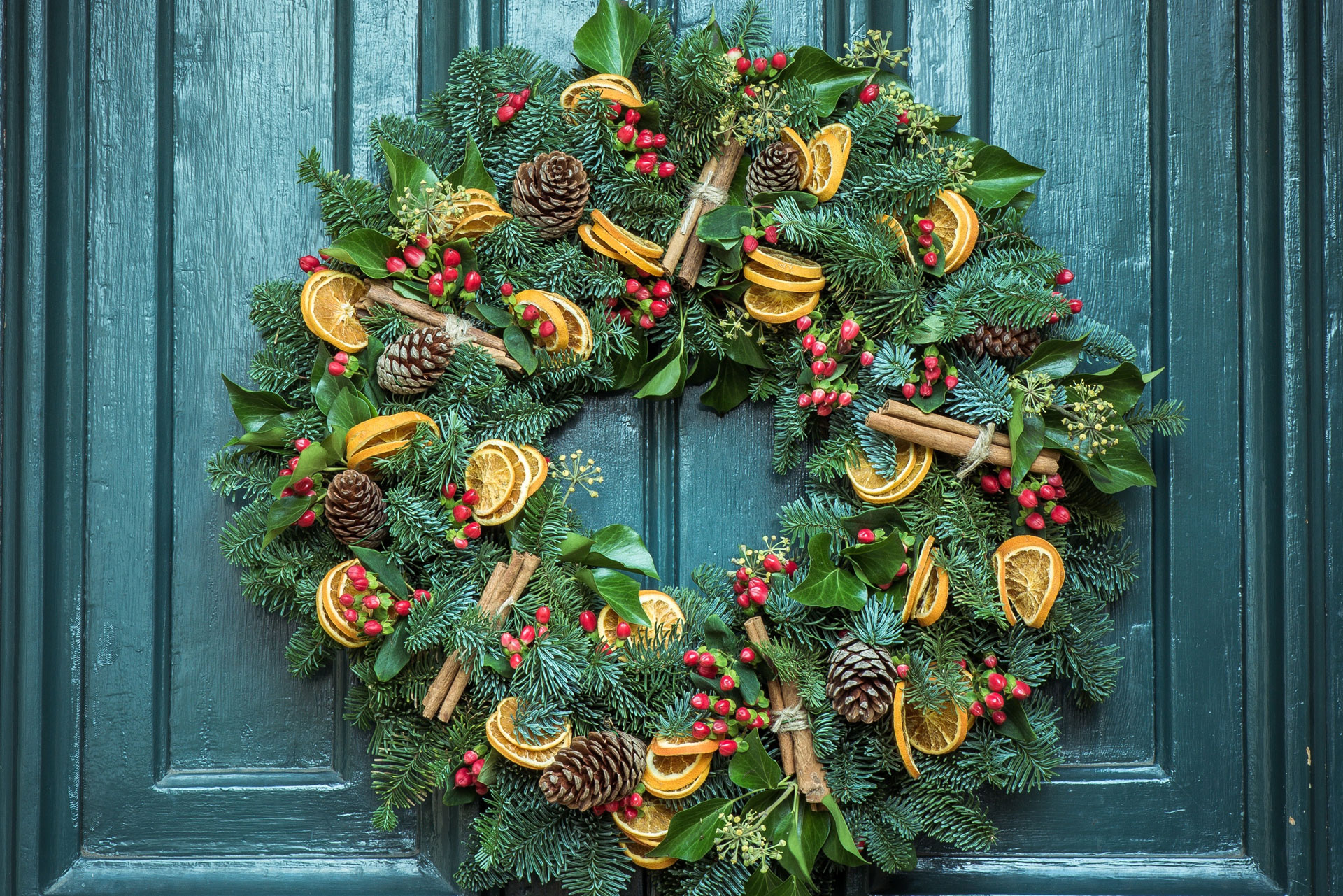 What To Do This December: Wreath Making with Wardian London