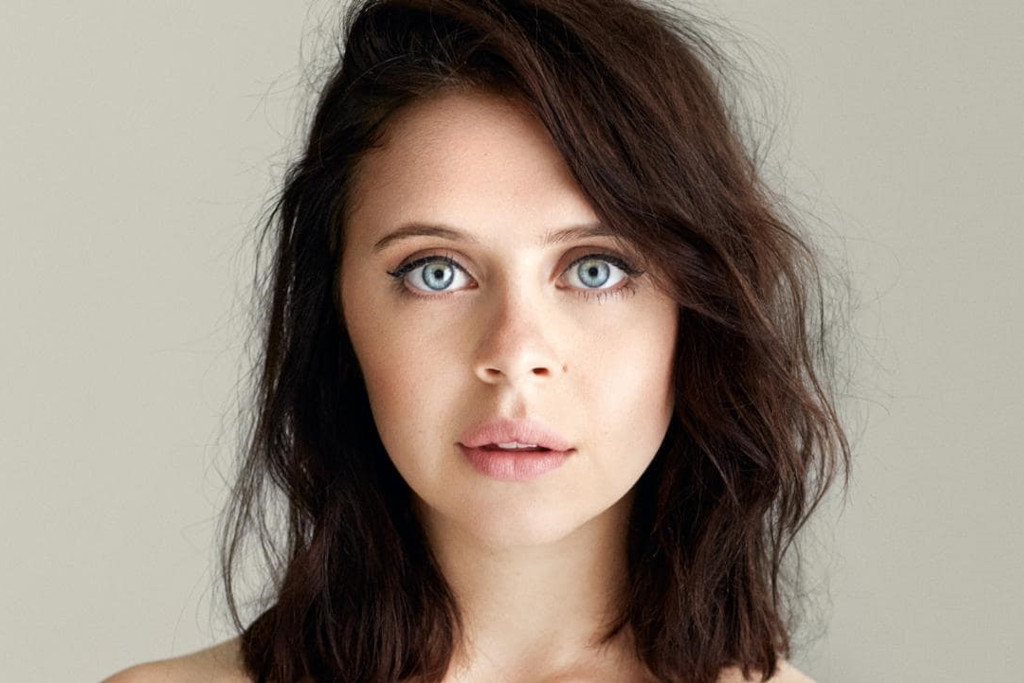 Bel Powley