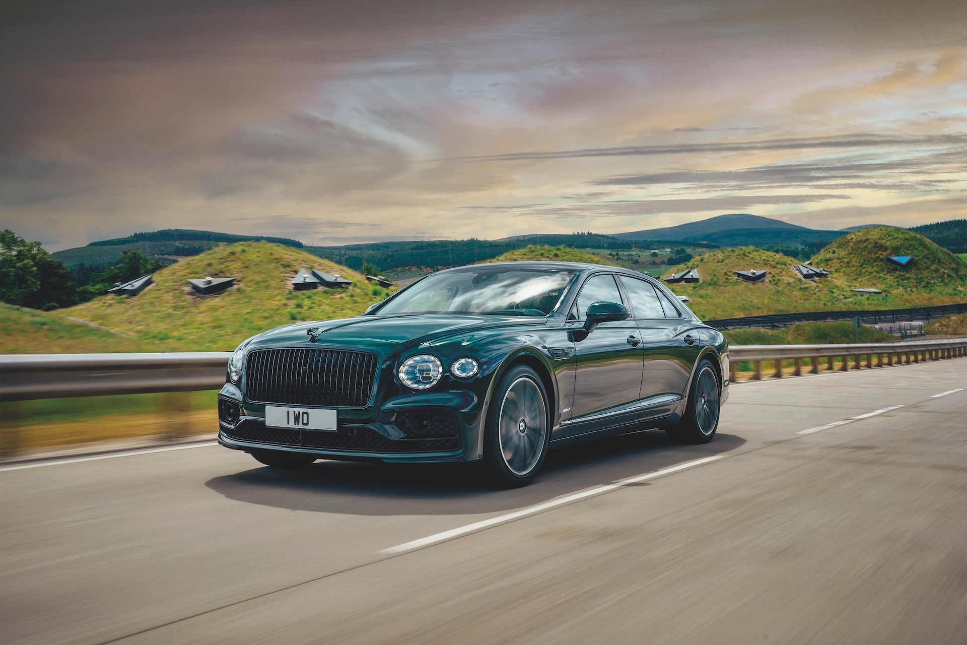 Bentley Flying Spur Hybrid