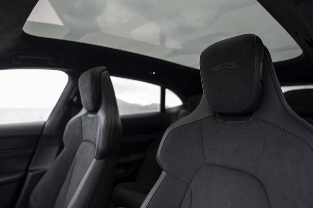 the roof interior of the Taycan GTS Sport Turismo