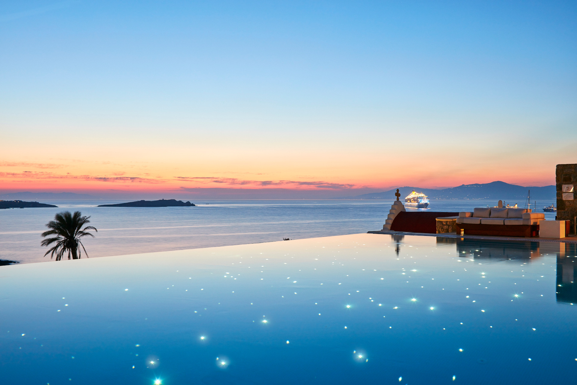 Bill & Coo Hotels Mykonos Review