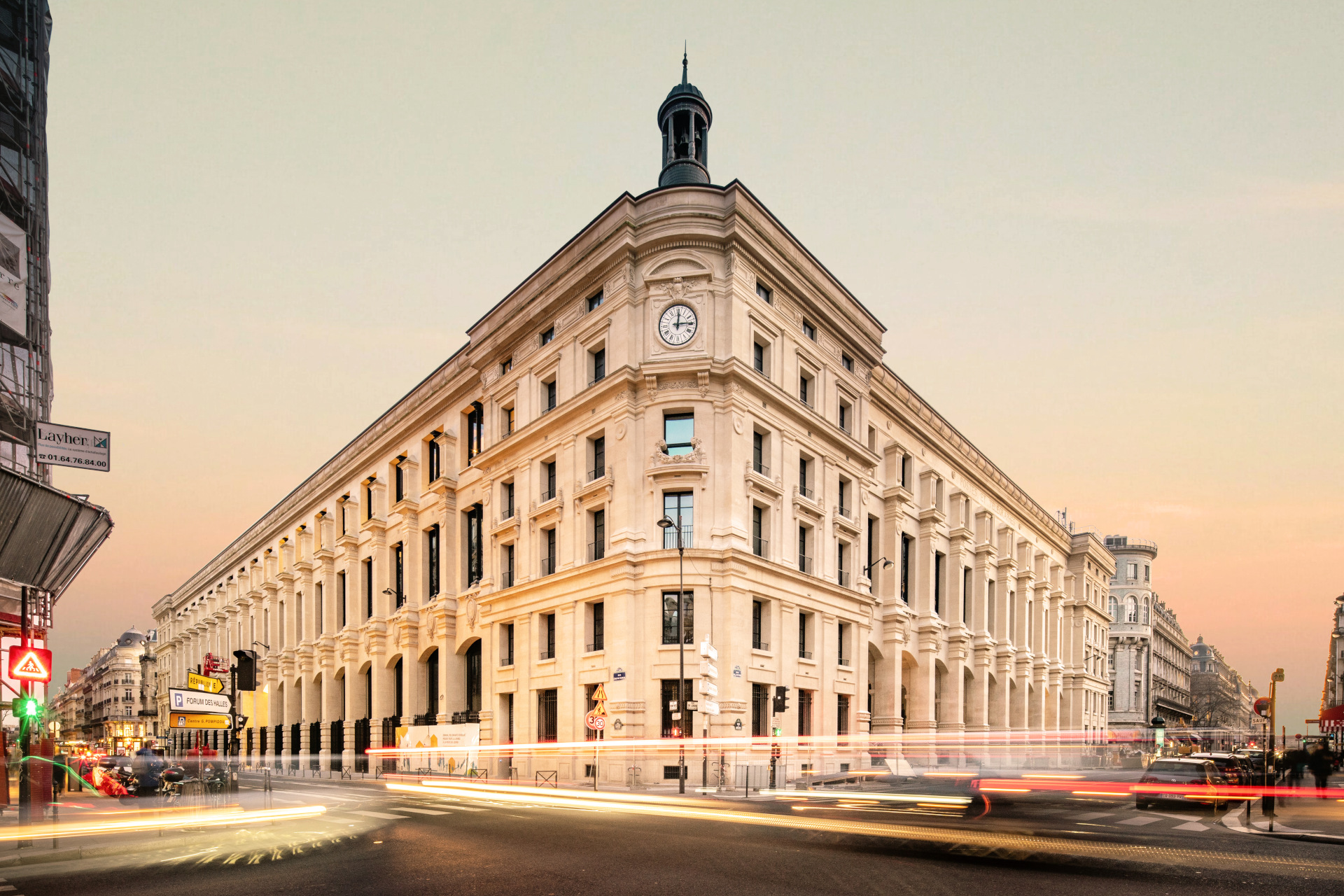Hotel Review: Madame Rêve, Paris