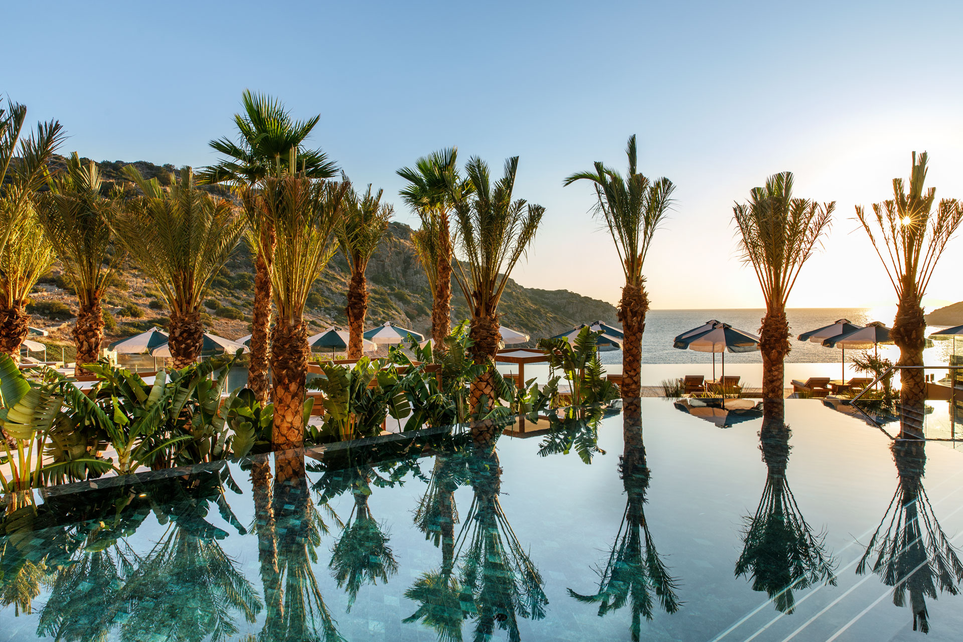 Hotel Review: Daios Cove, Crete