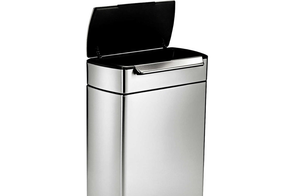Silver bin with automatic lid opening