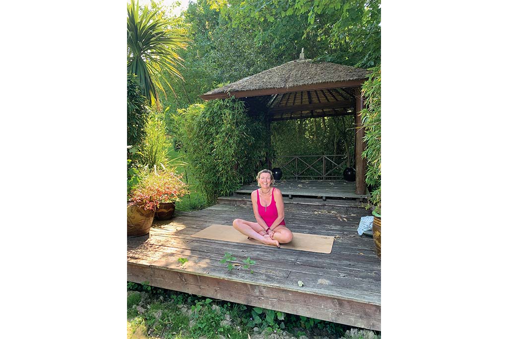 Annabel's timeout in an old Balinese hut