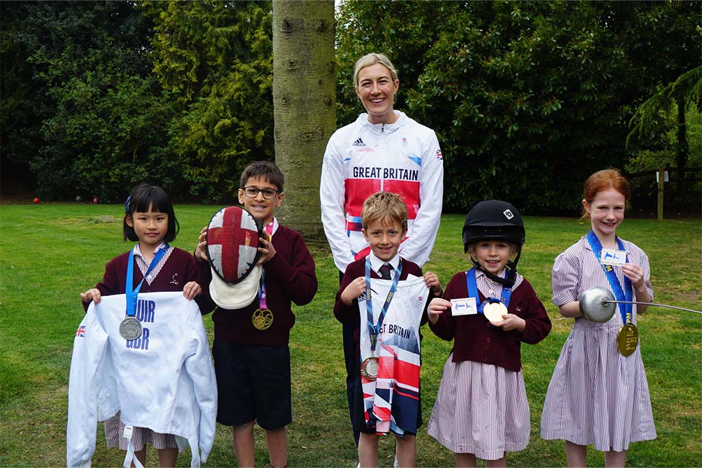 Jo Muir Visits Bromsgrove