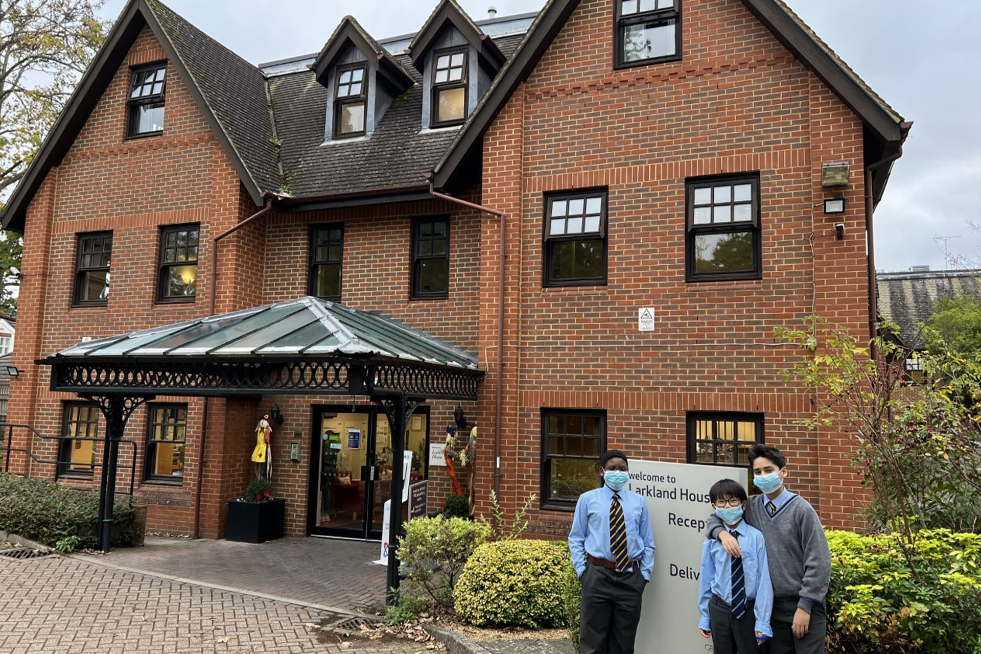 Papplewick Charity Club Visit Larkland House Residential Home