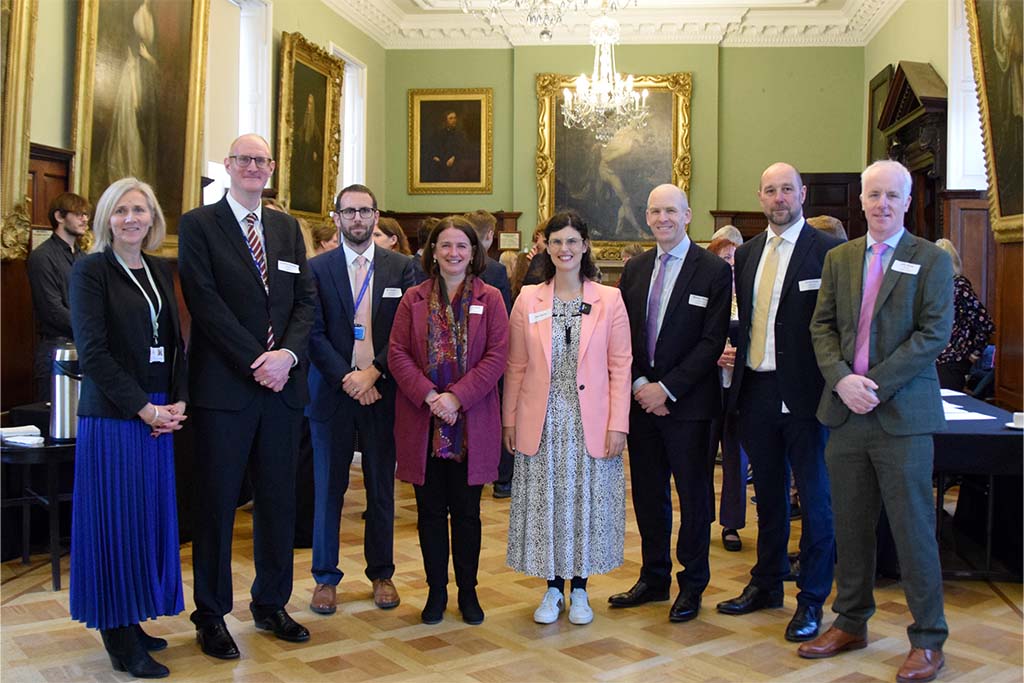 New Learning Partnership in Abingdon, Oxford