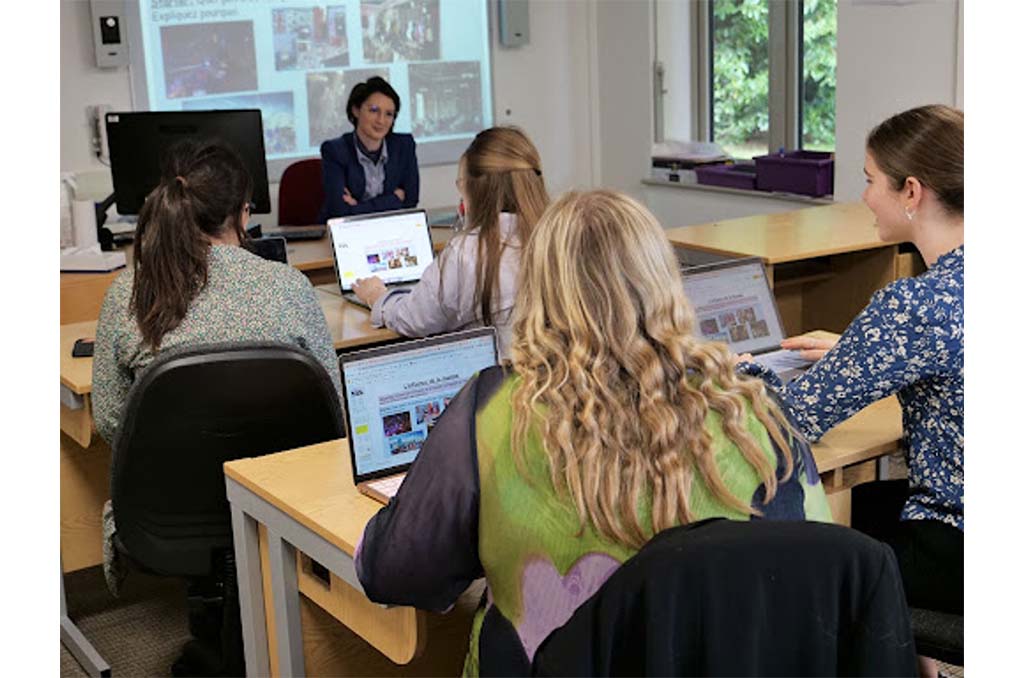 Google Reference School