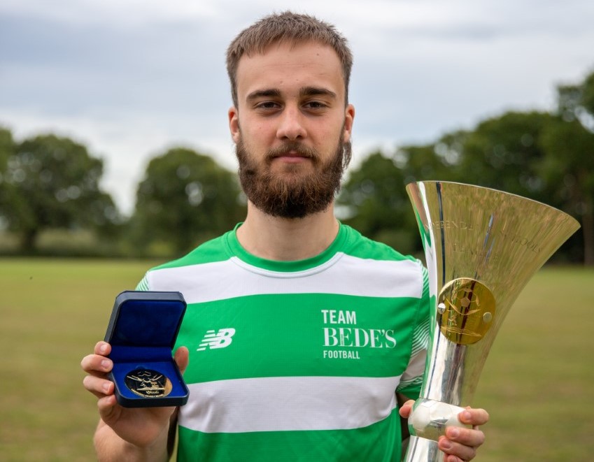 Bede’s Sixth Former Secures Football Scholarship to Trinity University, USA