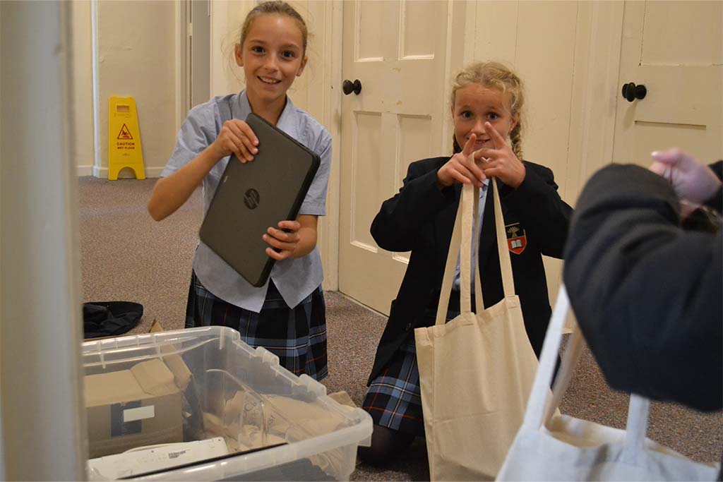 West Buckland Donates Laptops to Ukrainian Families