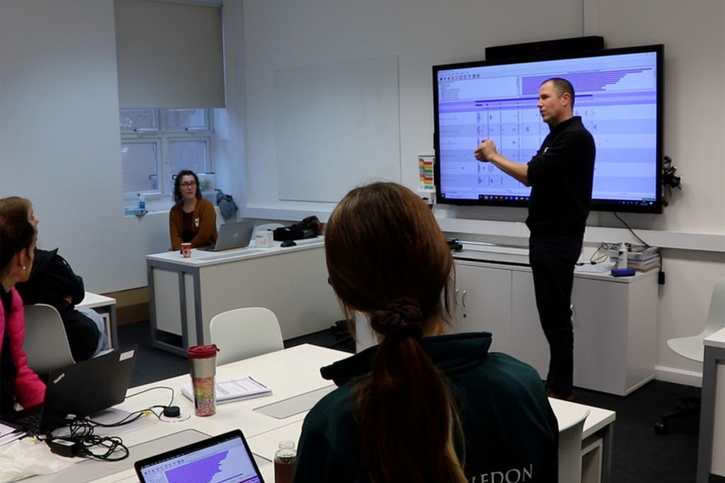 Pupils listening to the Bioinformatics workshop