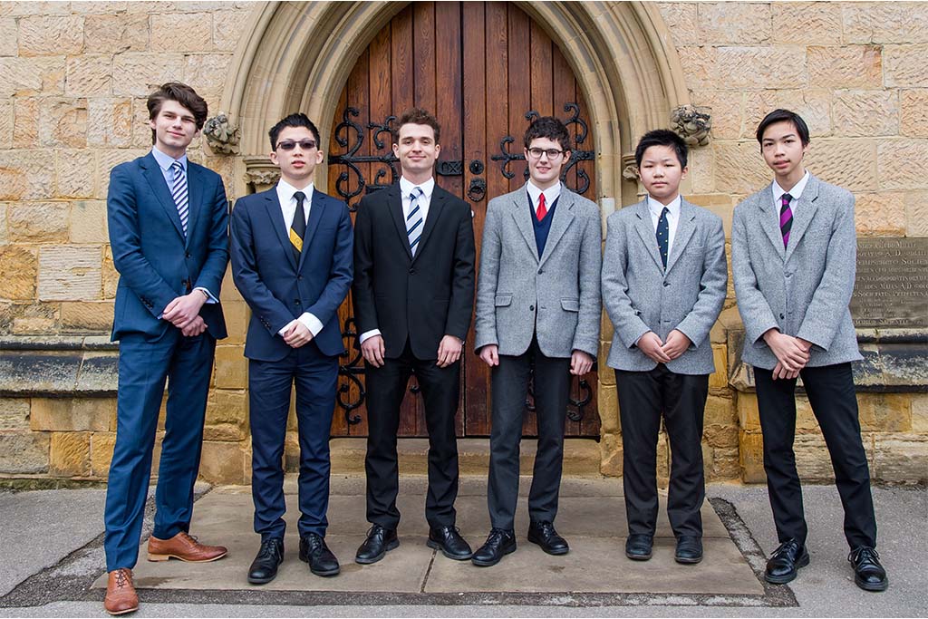 Tonbridge Boys in British Maths Olympiad