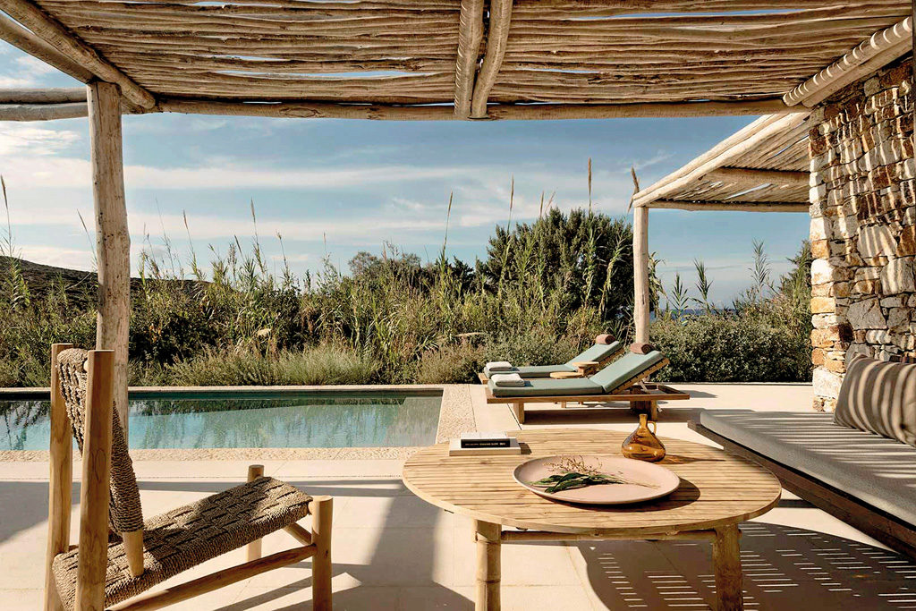 The Rooster, Antiparos