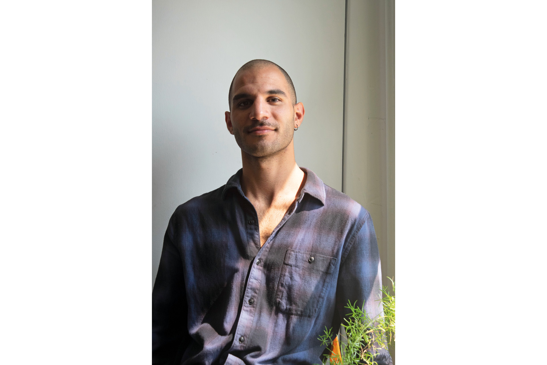 Khashayar J Khabushani On His Novel, I Will Greet the Sun Again – Interview