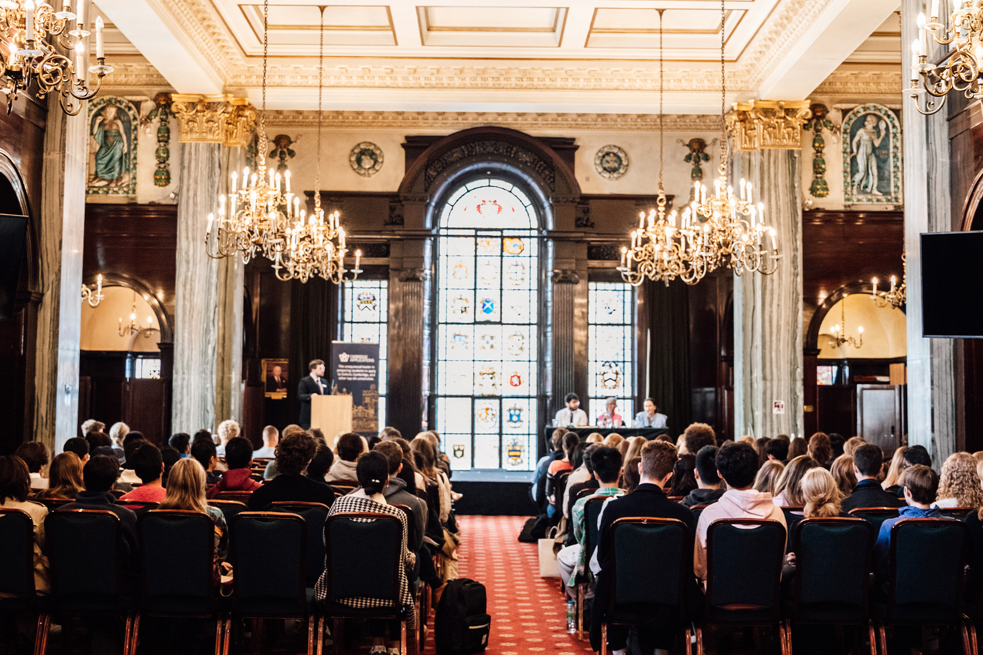 Top Tips for Aspiring Oxbridge Applicants