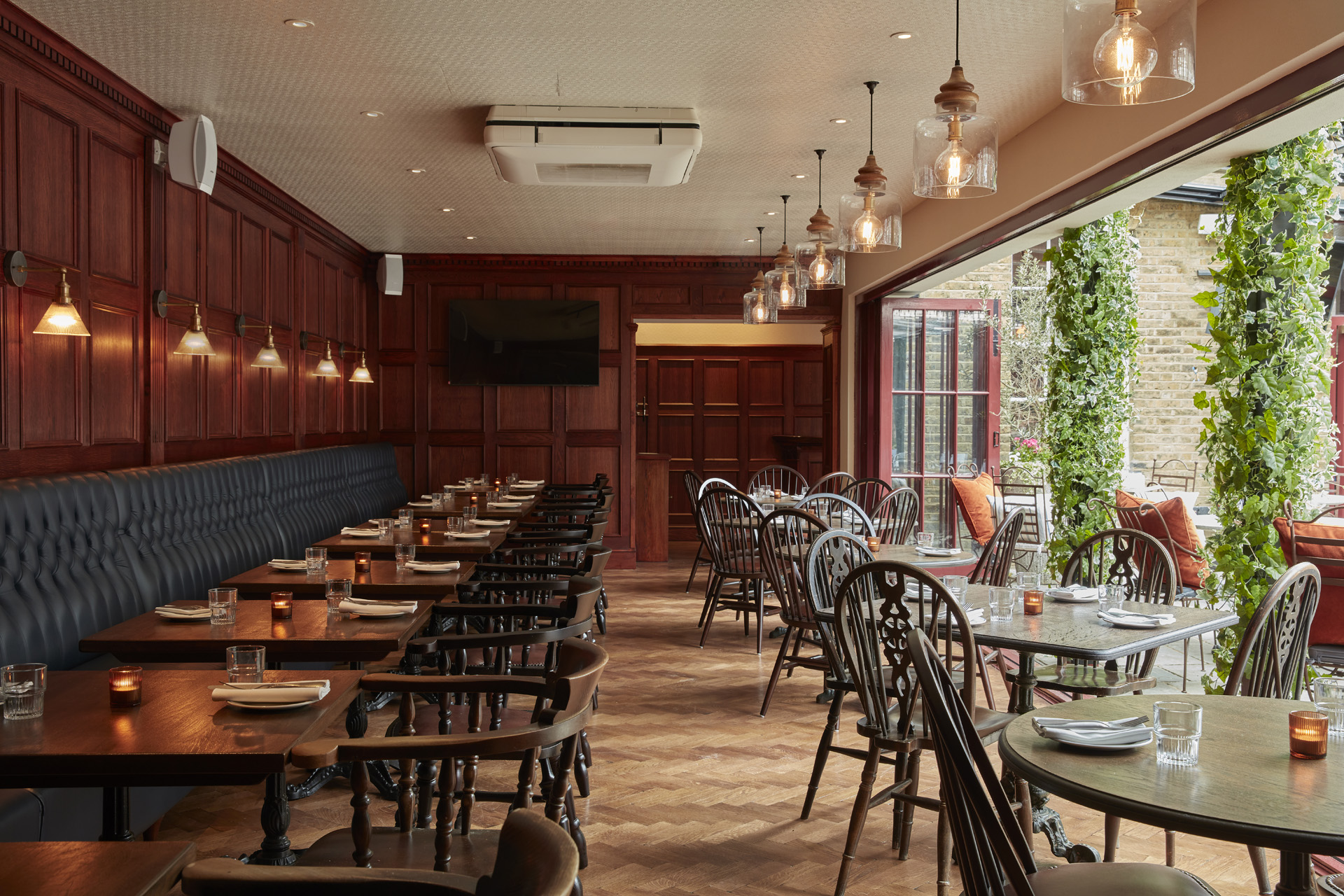 The Pub Floor